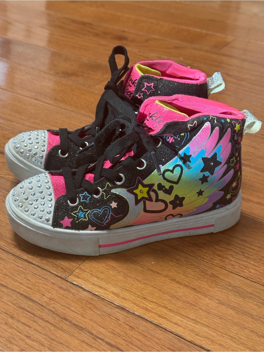 Kids High-Top Sneakers with Rainbow Wing & Heart Accents - Black/Pink